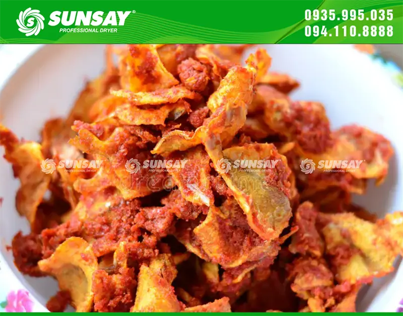 Khô bò được sấy trong máy sấy lạnh mini