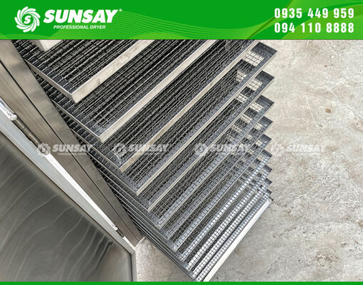 Khay sấy lưới được làm bằng inox 304 đảm bảo vệ sinh